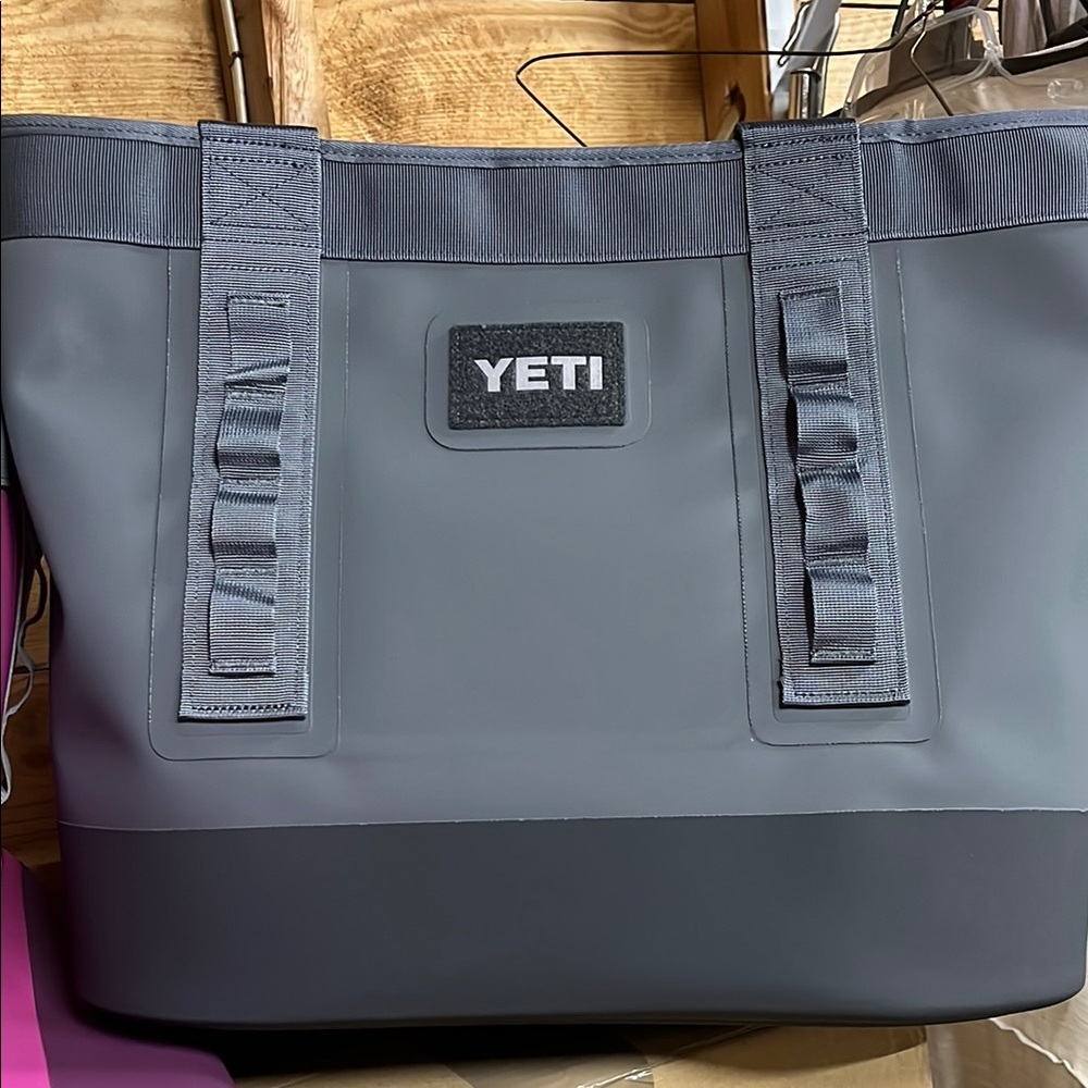 Yeti Camino Carryall Gray Tote - Picture 3 of 3
